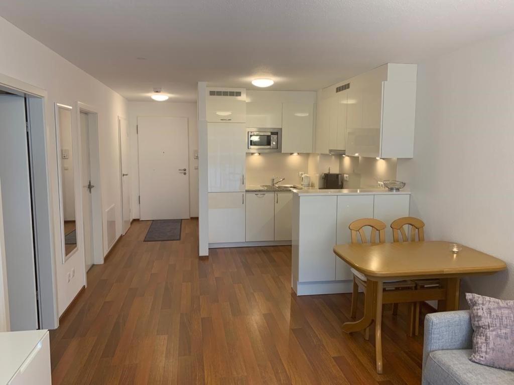 Ferienwohnung Lilly Фрідріхсгафен Екстер'єр фото